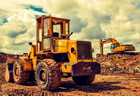 工程机械维护:挖掘机与推土机的异同